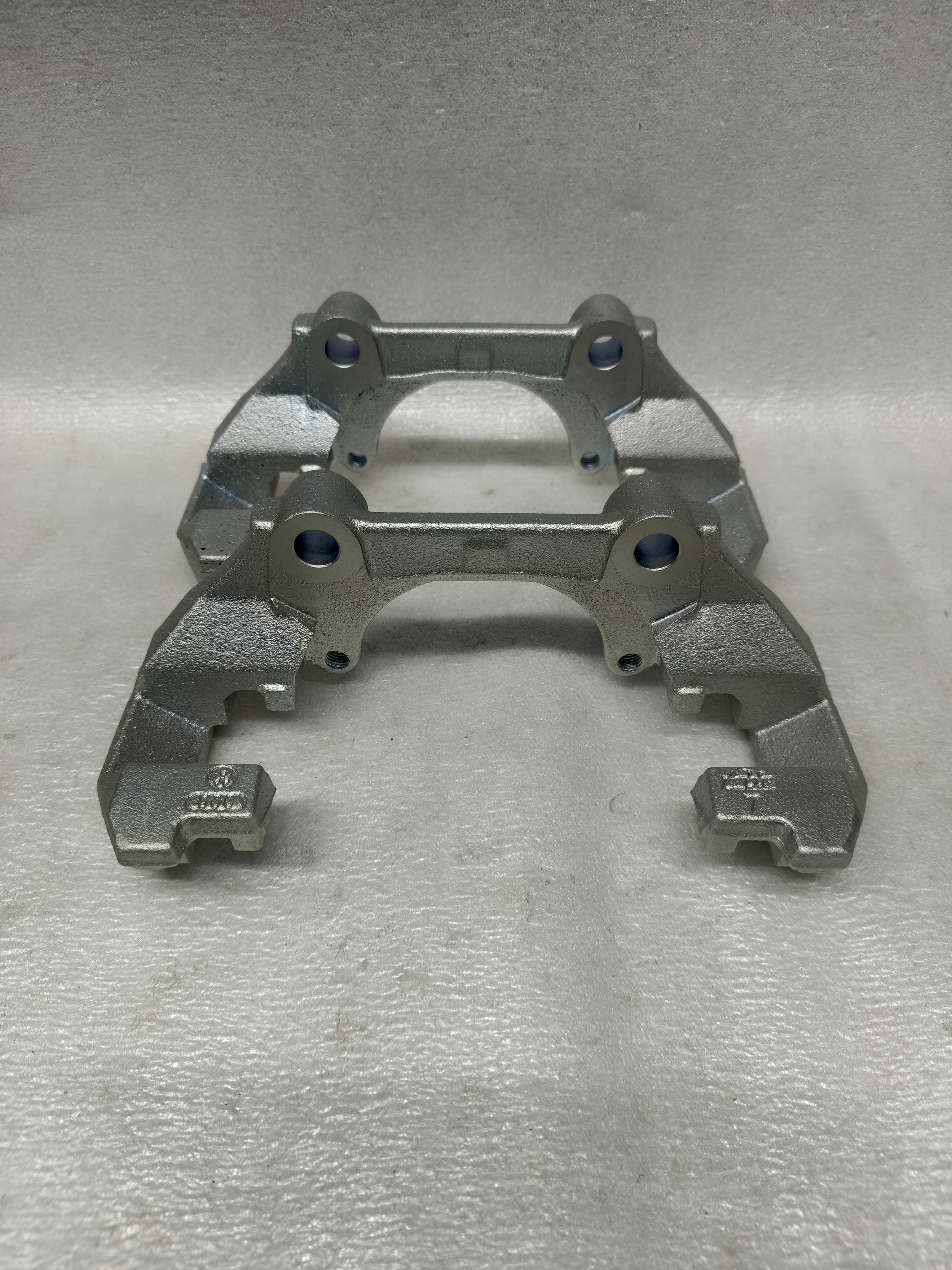 Передний тормозной суппорт Audi Volkswagen Skoda Seat