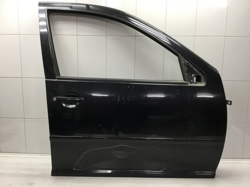 Дверь передняя правая VOLKSWAGEN GOLF 1.9 2001