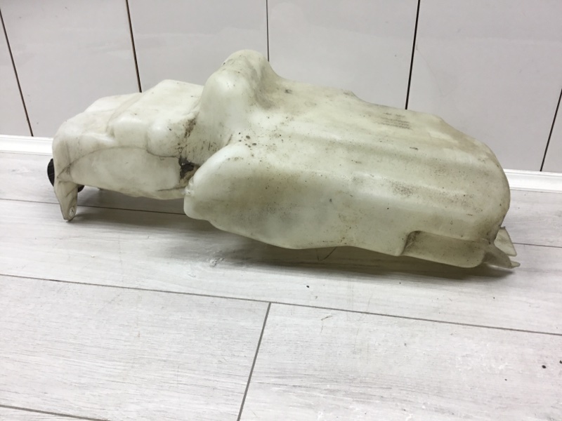 Бачок омывателя Renault Midlum DXI 5 5.8 2011