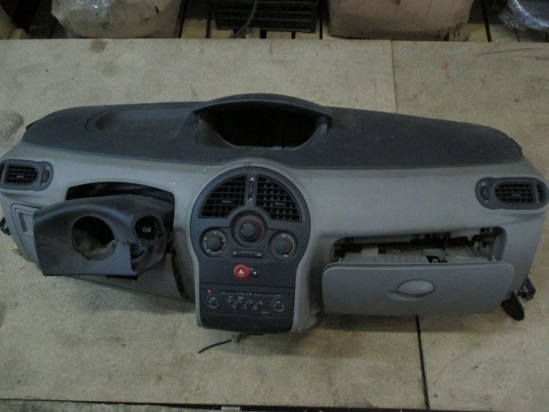 Панель салона передний RENAULT MODUS МИНИВЭН 2004