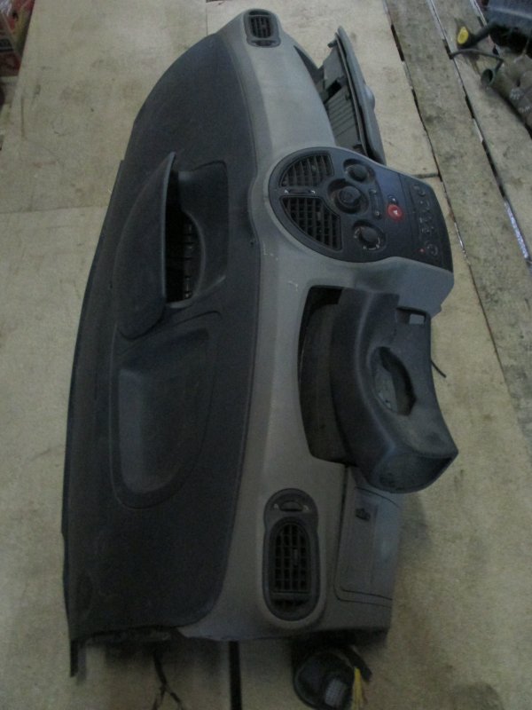 Панель салона передний RENAULT MODUS МИНИВЭН 2004