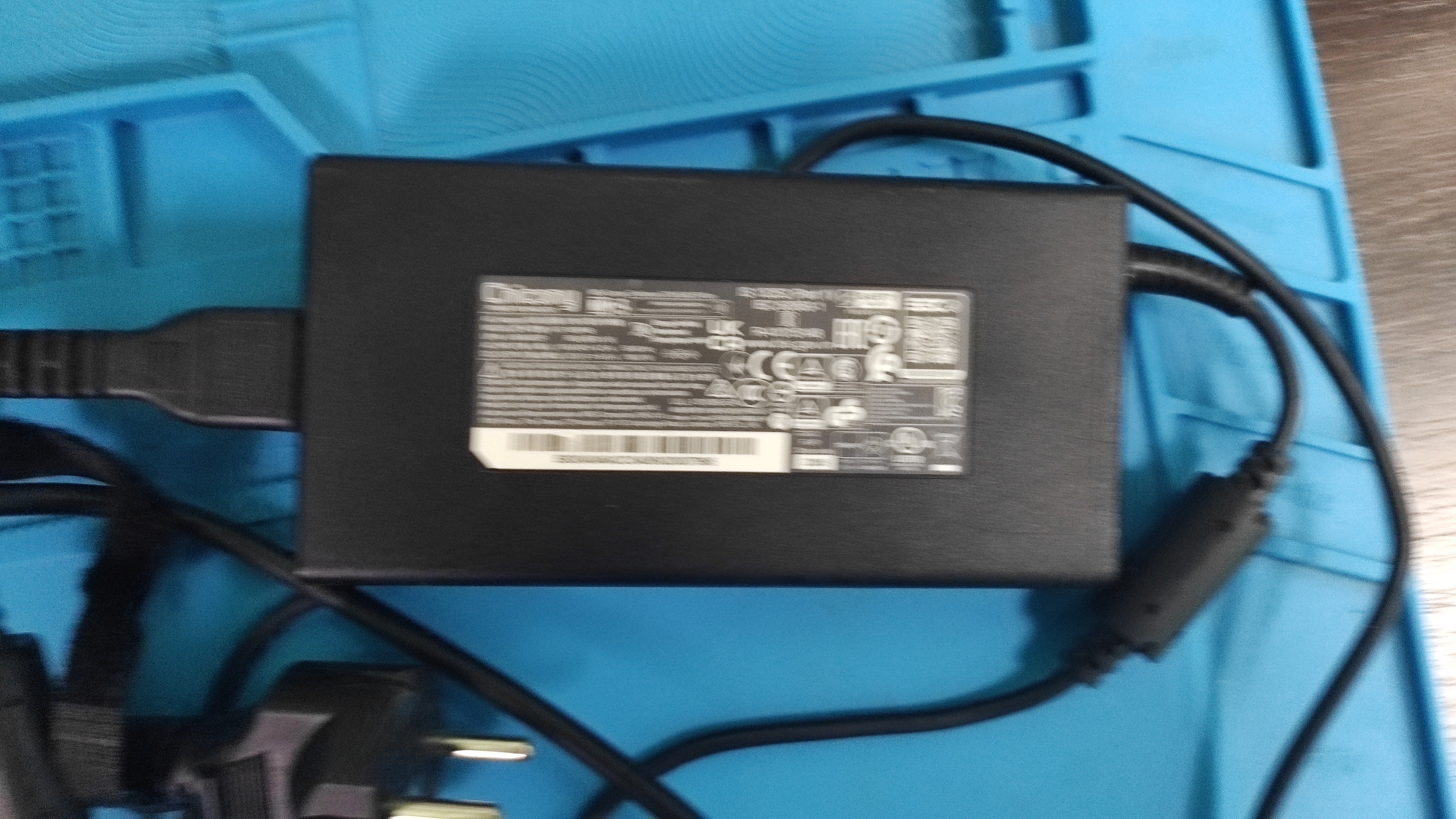 17.3" Ноутбук MSI Katana 17 на запчасти