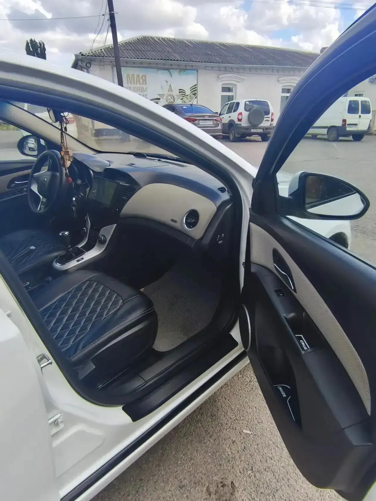 Автомобиль