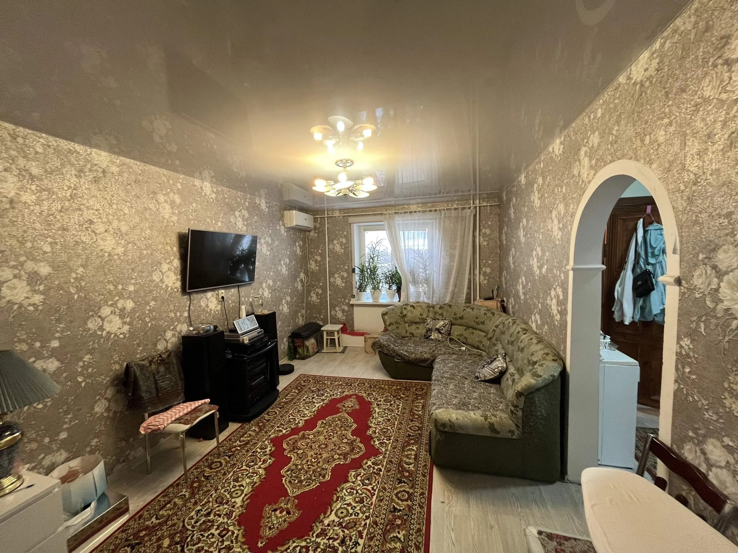 Продам 2 ком кВ 42 м2