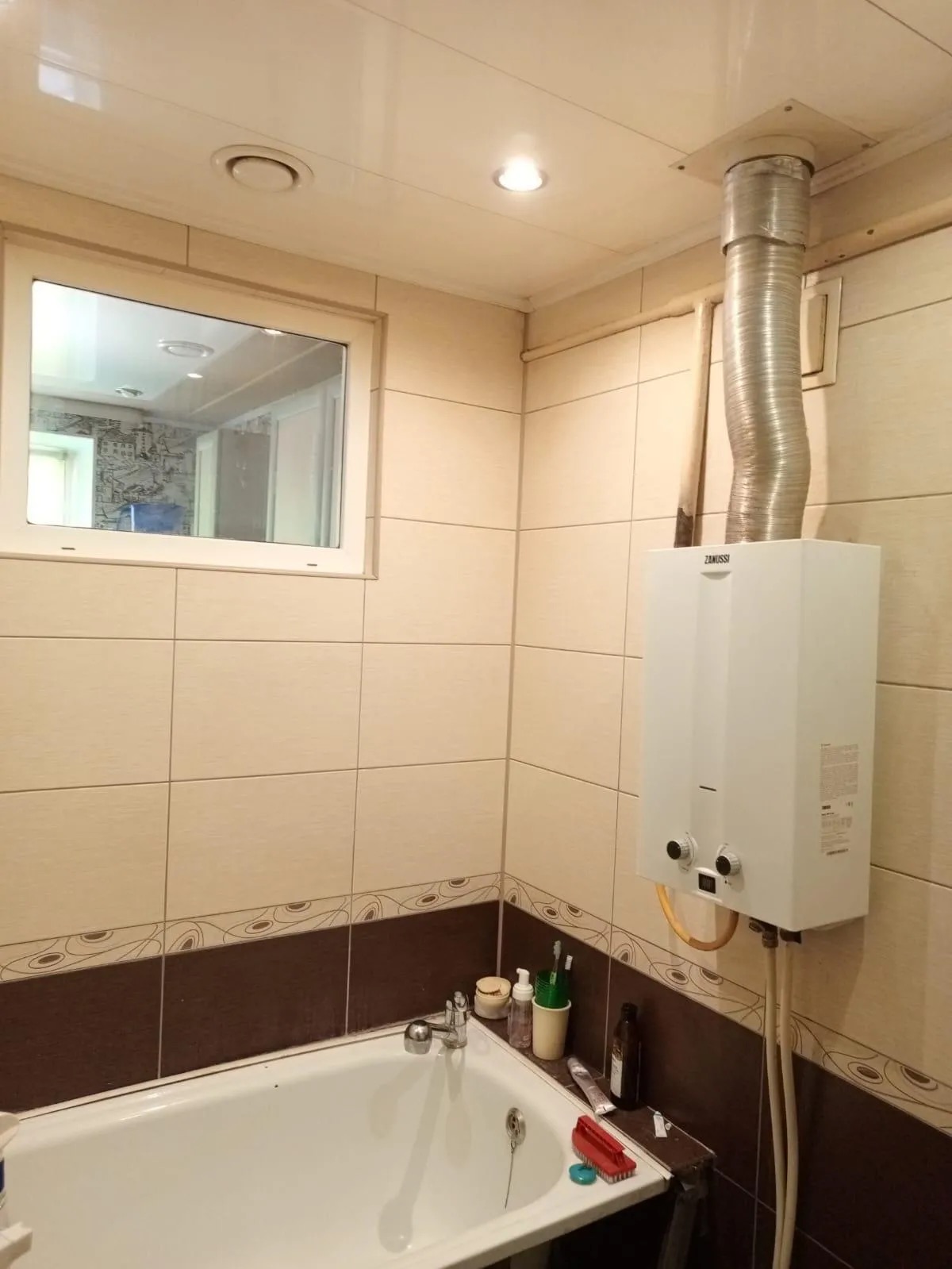 Продается 2 ком кВ 42 м2