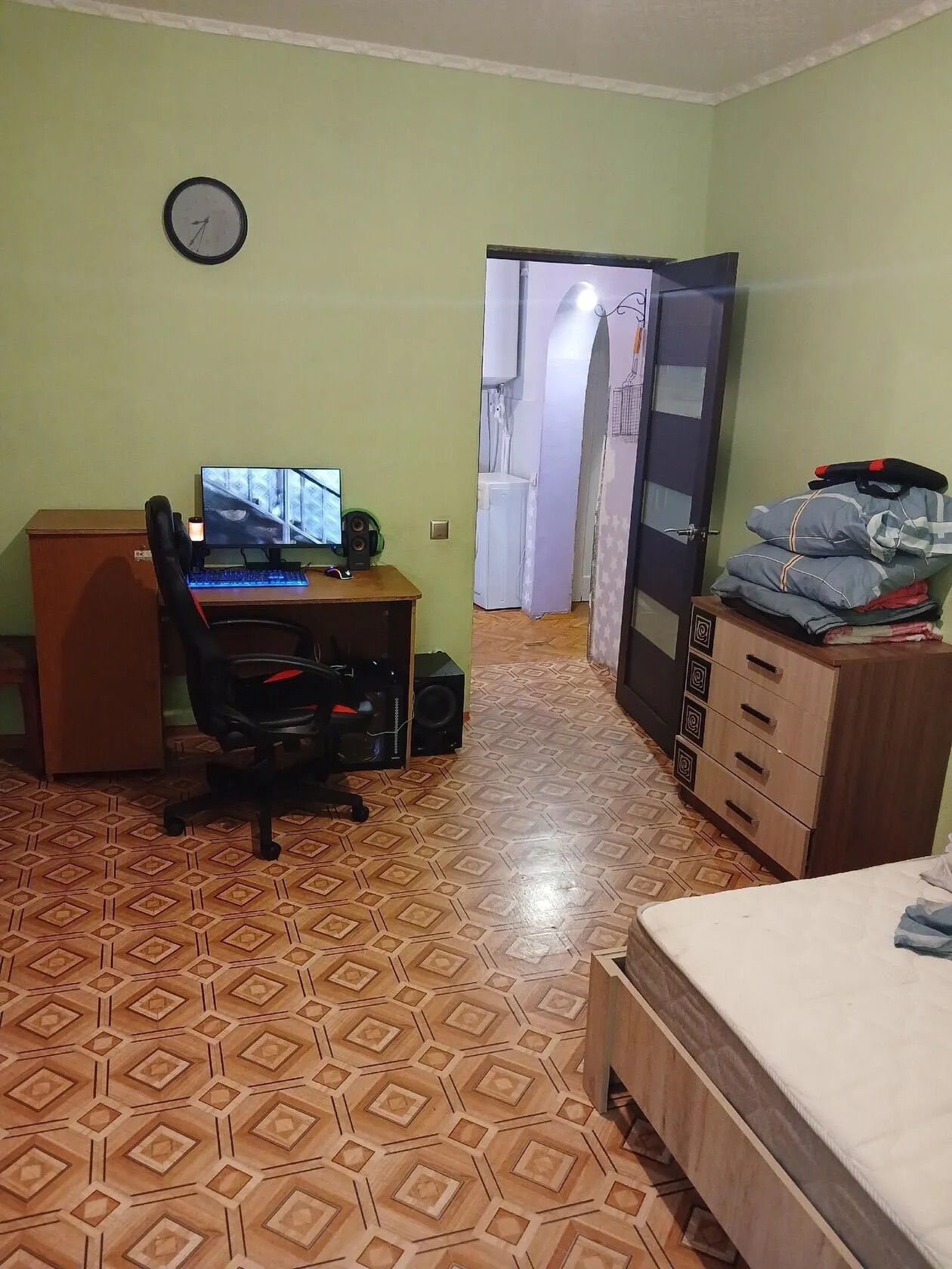Продам 2 ком кВ 43 м2
