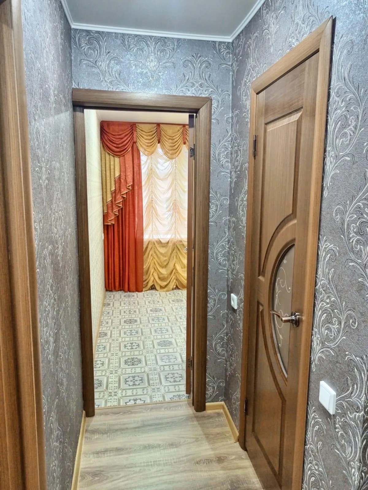 Продам 1 ком кВ 33 м2