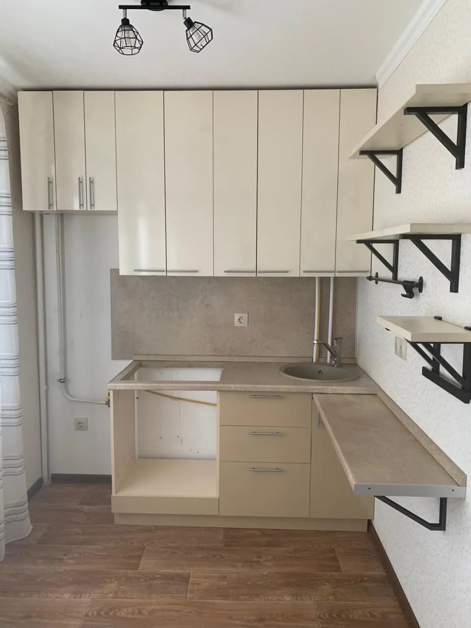 Продам 1 ком кВ 33м2