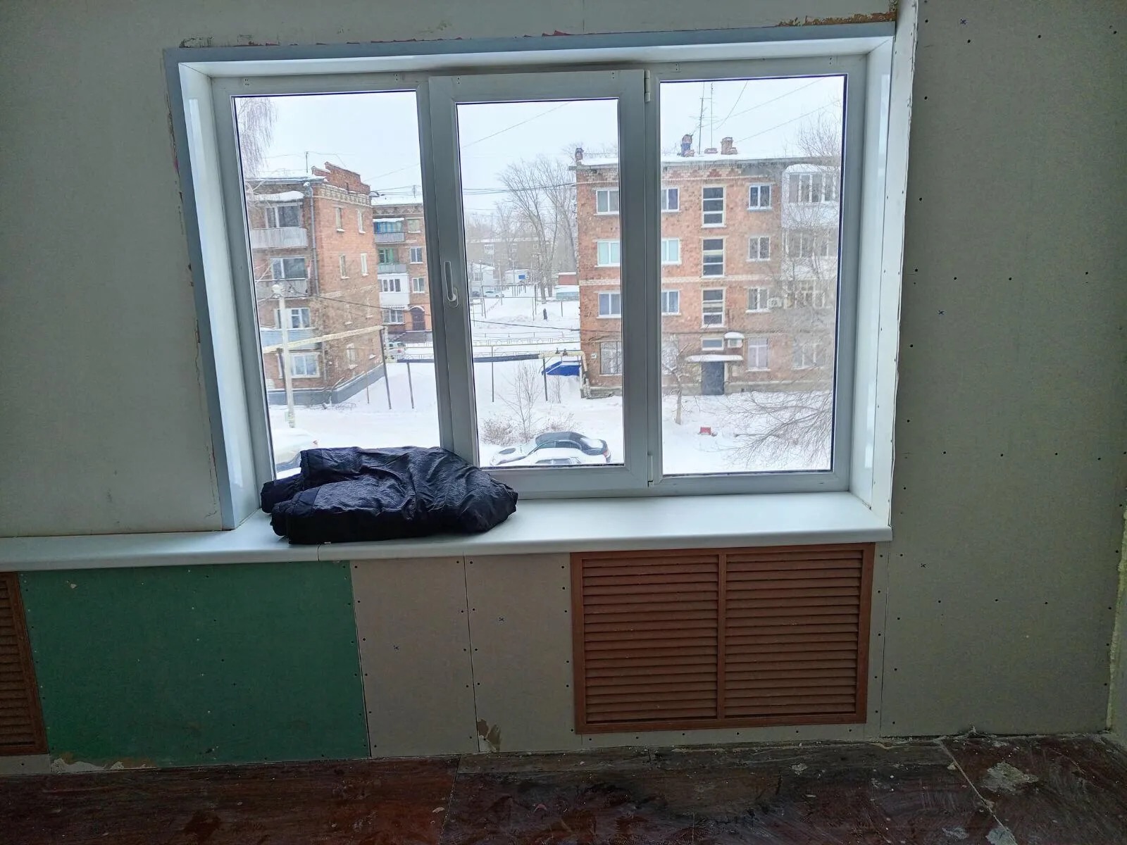 Продам 2 ком кВ 43 м2