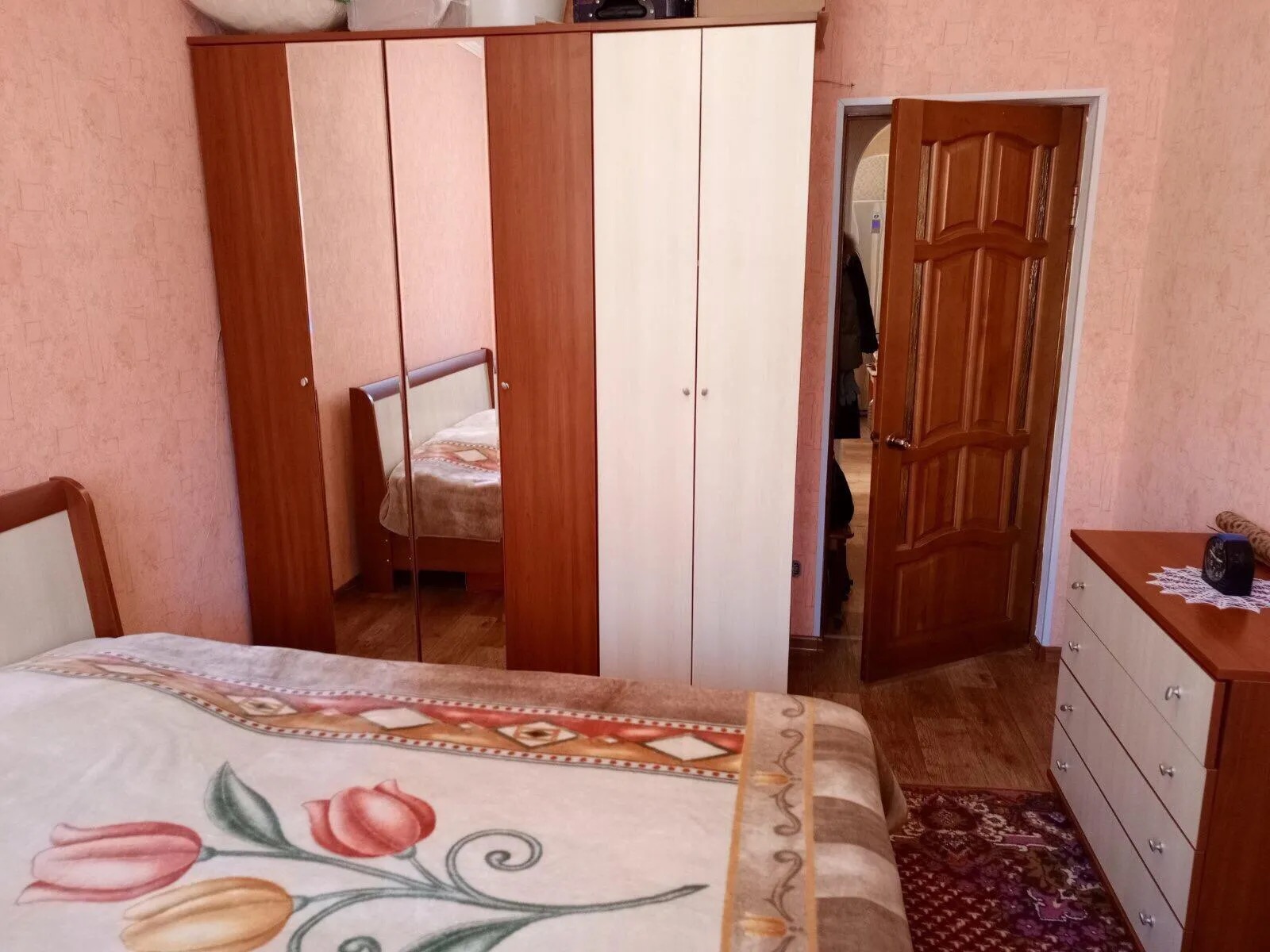 Продам 2 ком кВ 42м2