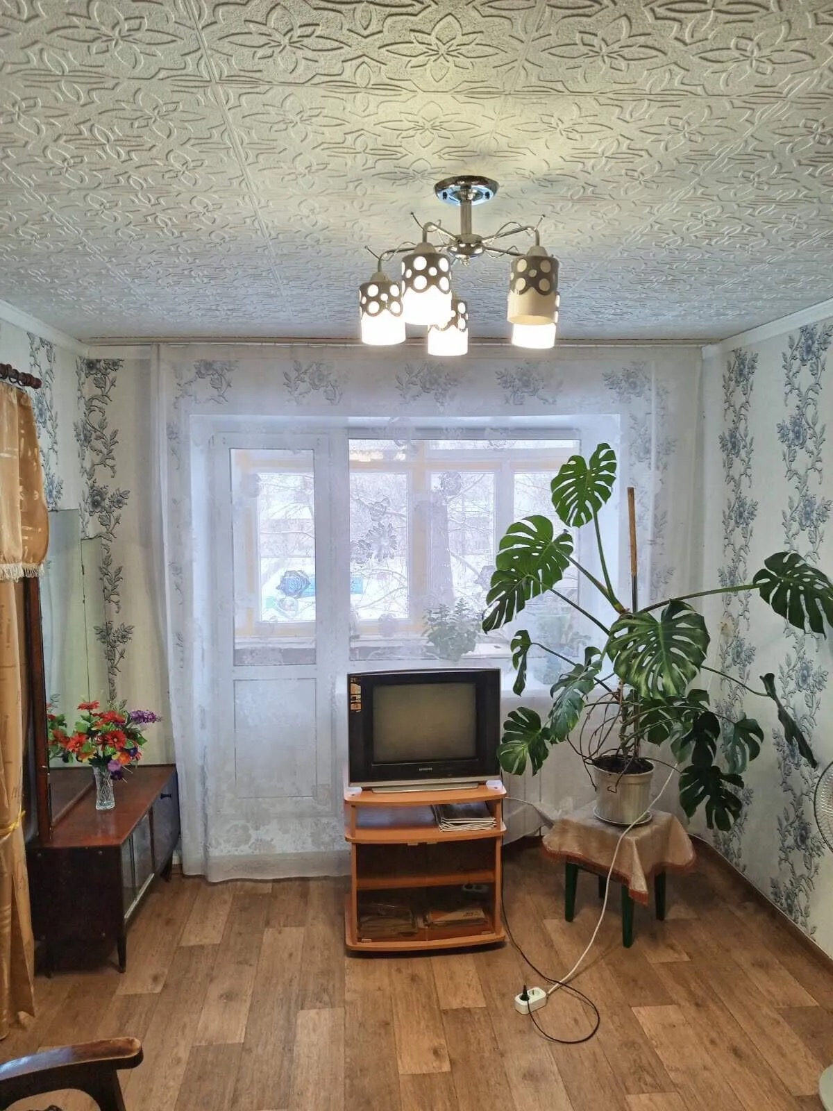 Продам 2 ком кВ 42м2