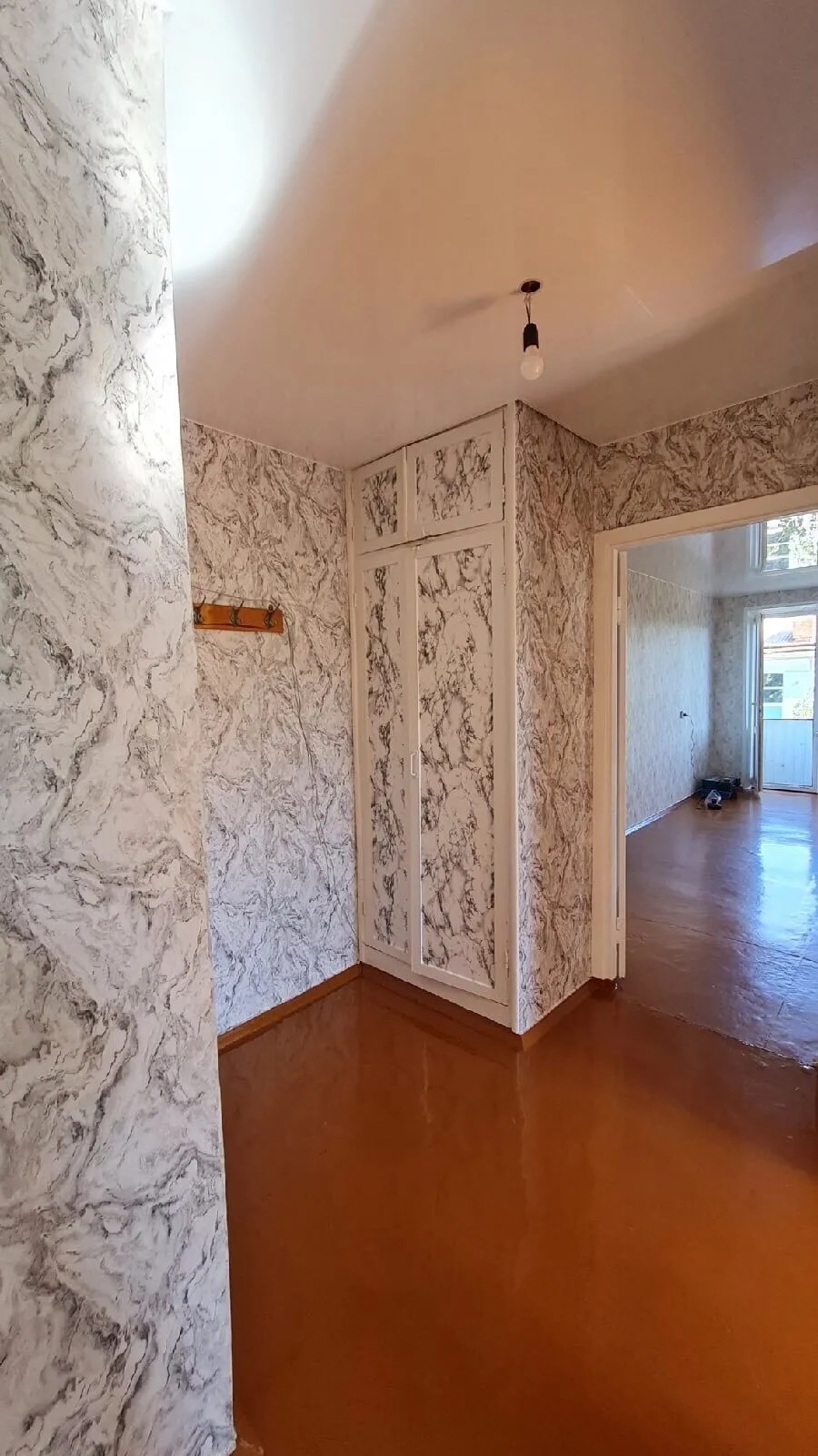Продам 1 ком кВ 32 м2