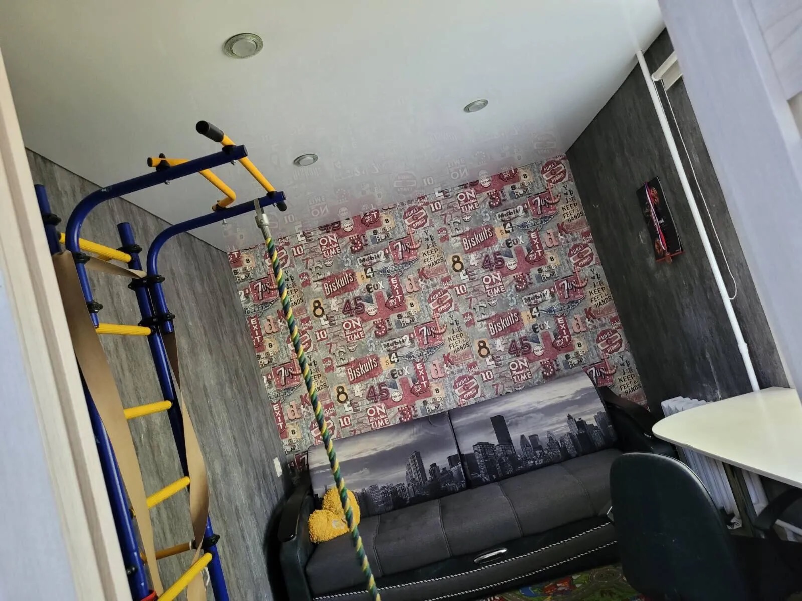 Продается 1 ком кВ 30 м2