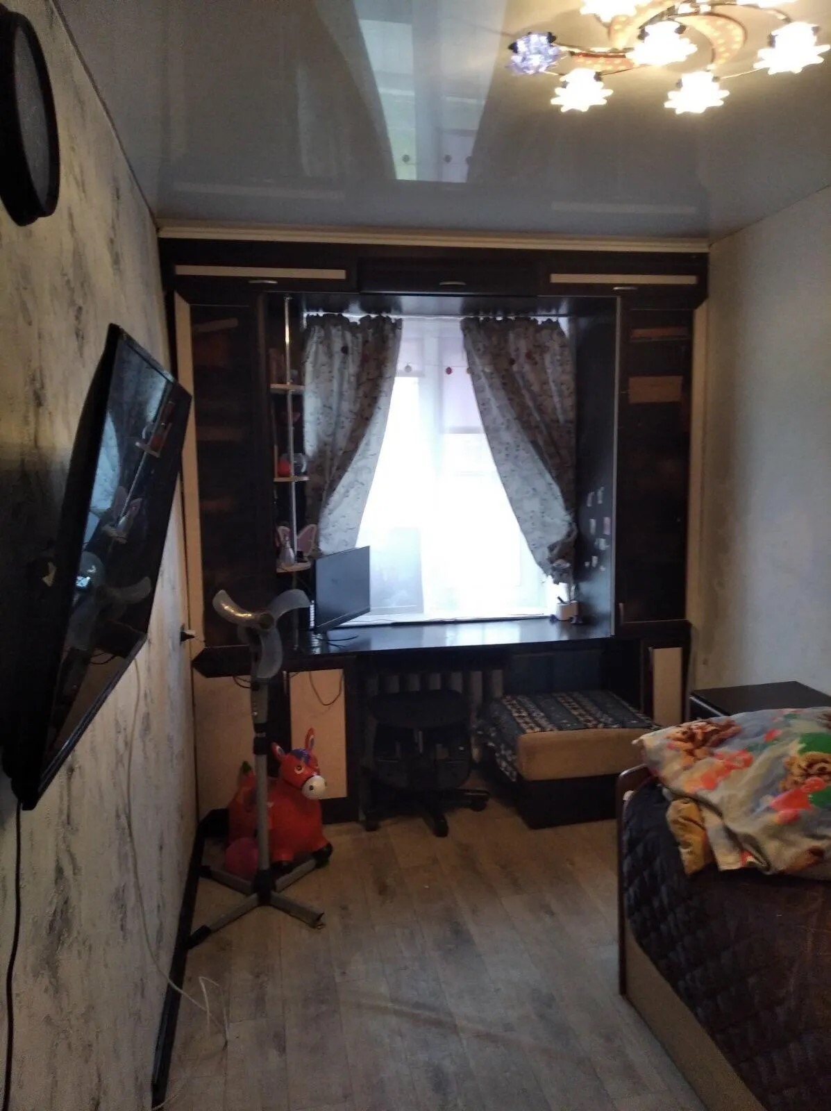 Продам 2 ком кВ  44 кВ м