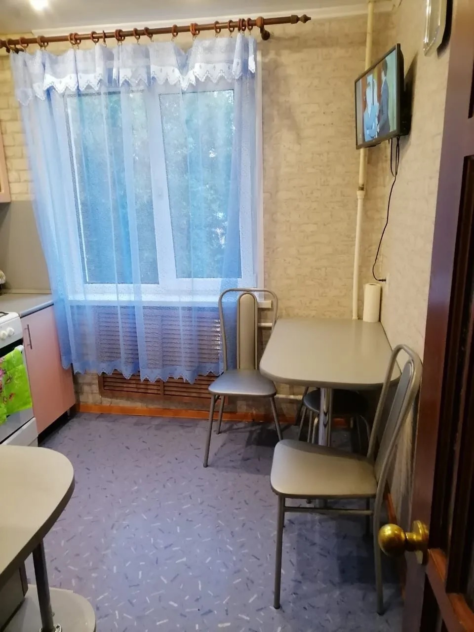 Продам 2 ком кВ 42м2