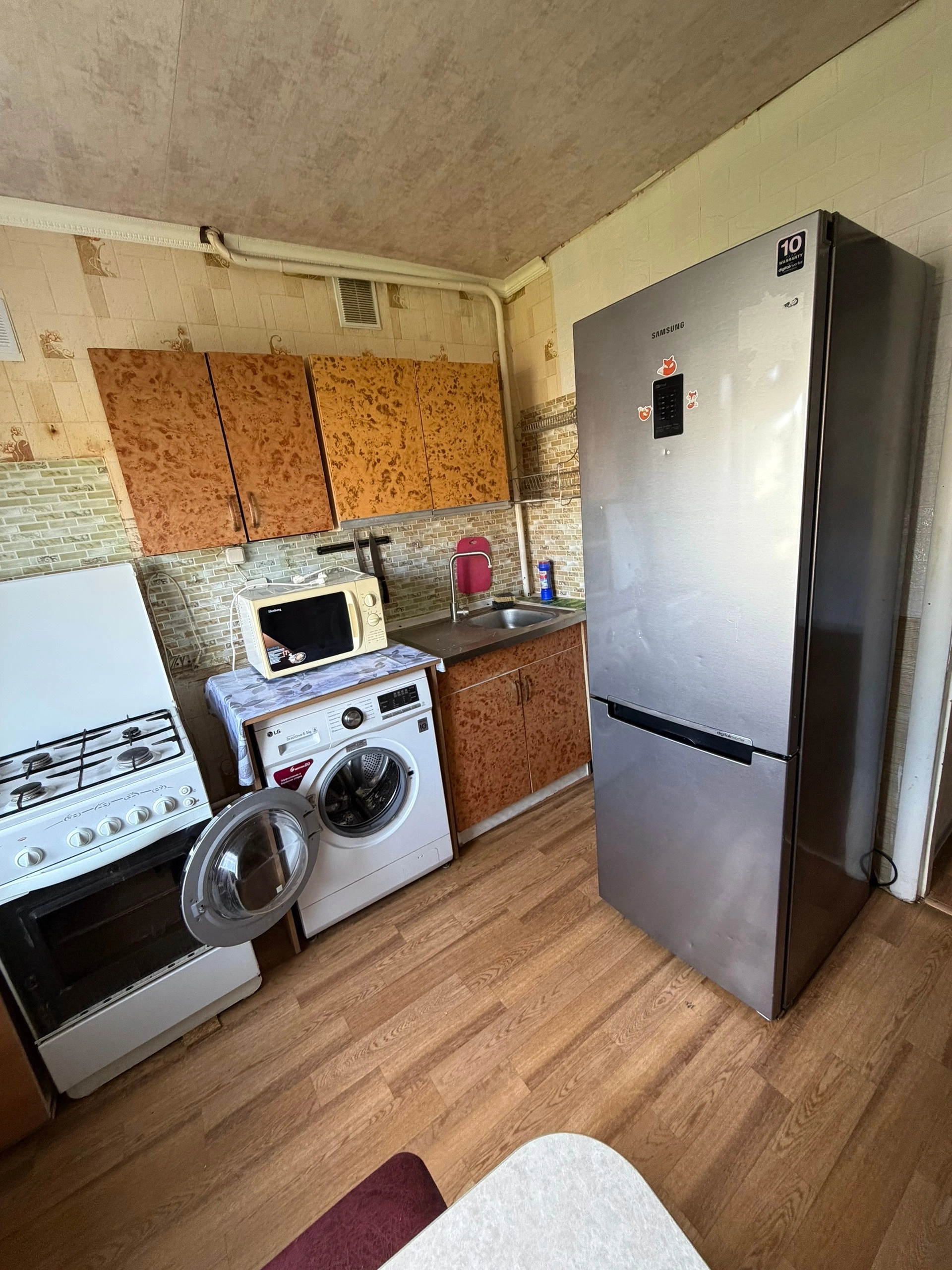 Продам 2 ком кВ 42м2