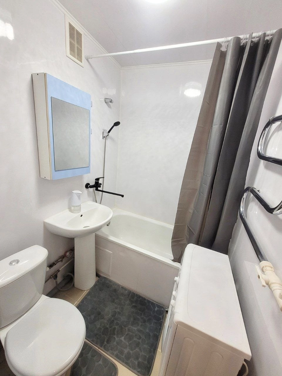 Сдам 1 ком кВ 30 м2
