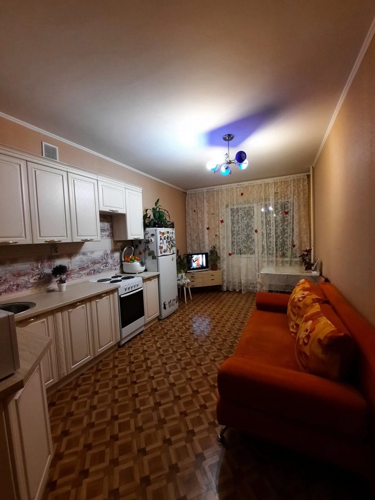 Продам 2 ком кВ 42м2