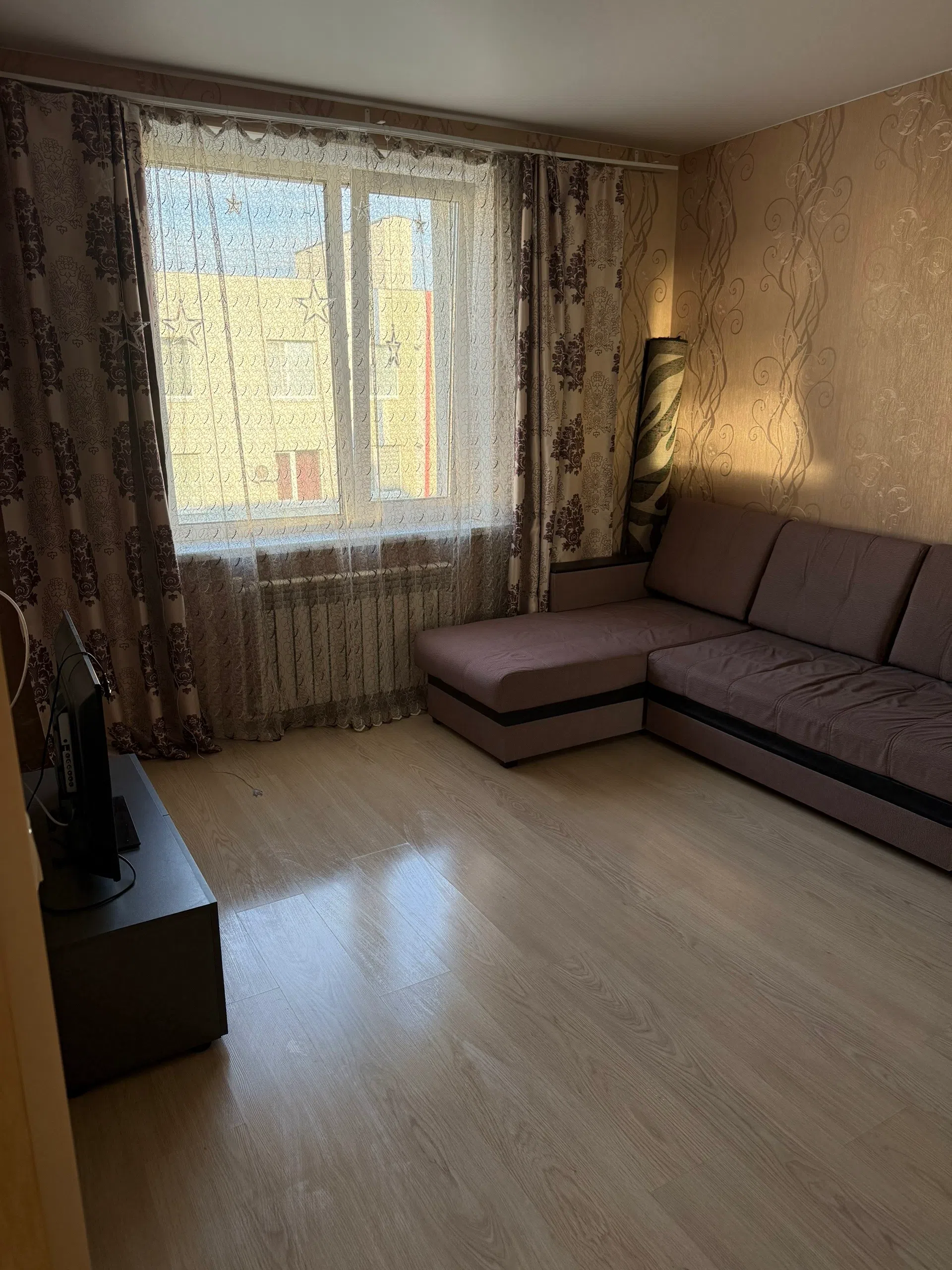 Продам 1 ком кВ 30 м2