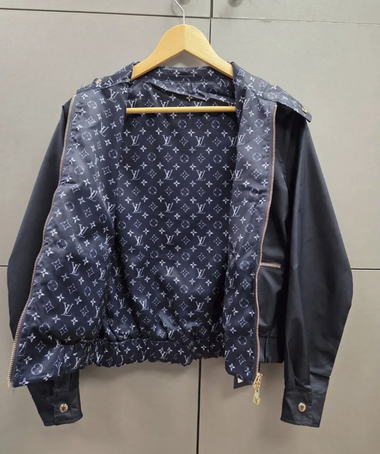 Куртка Louis Vuitton