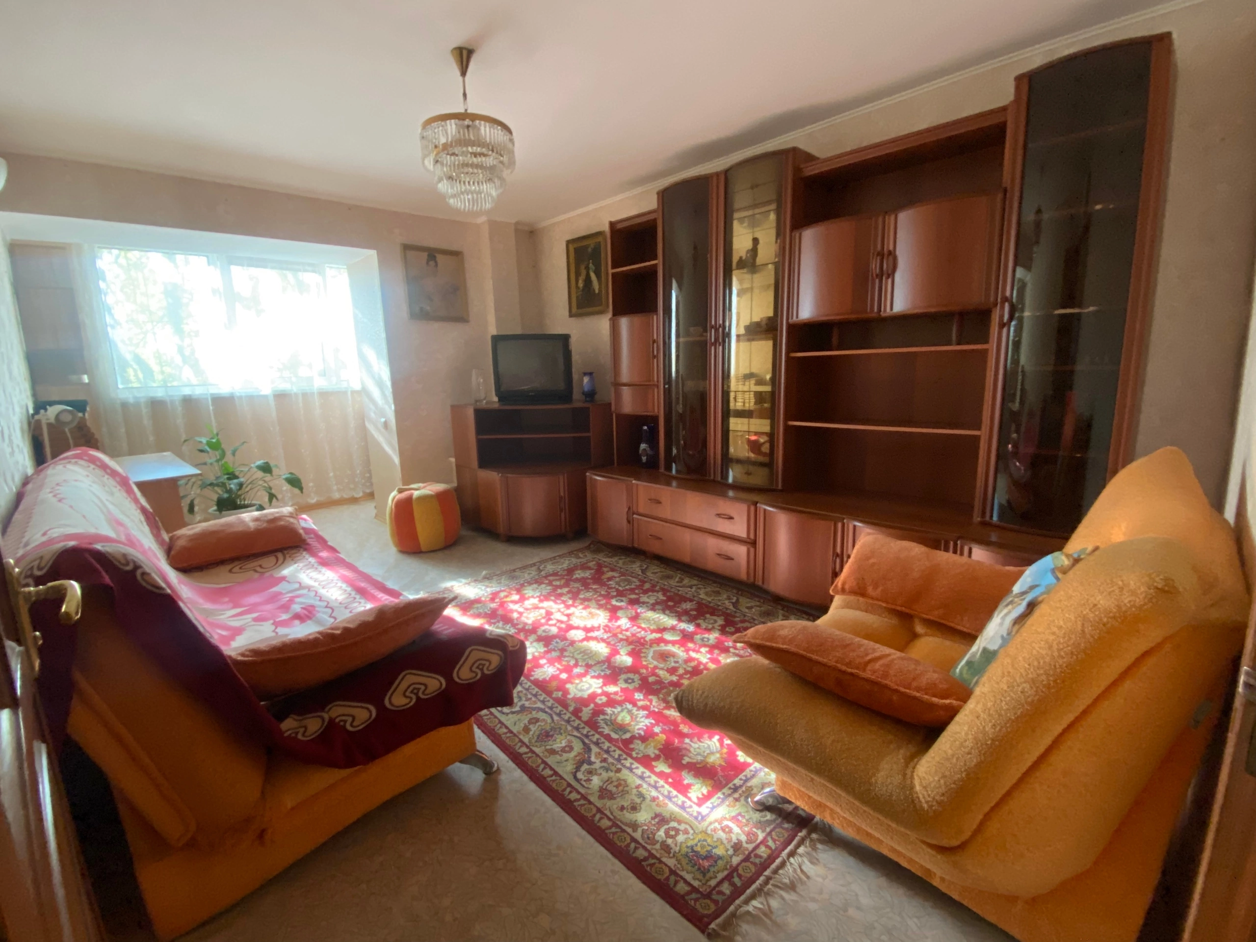 Продам 2 ком кВ 42м2