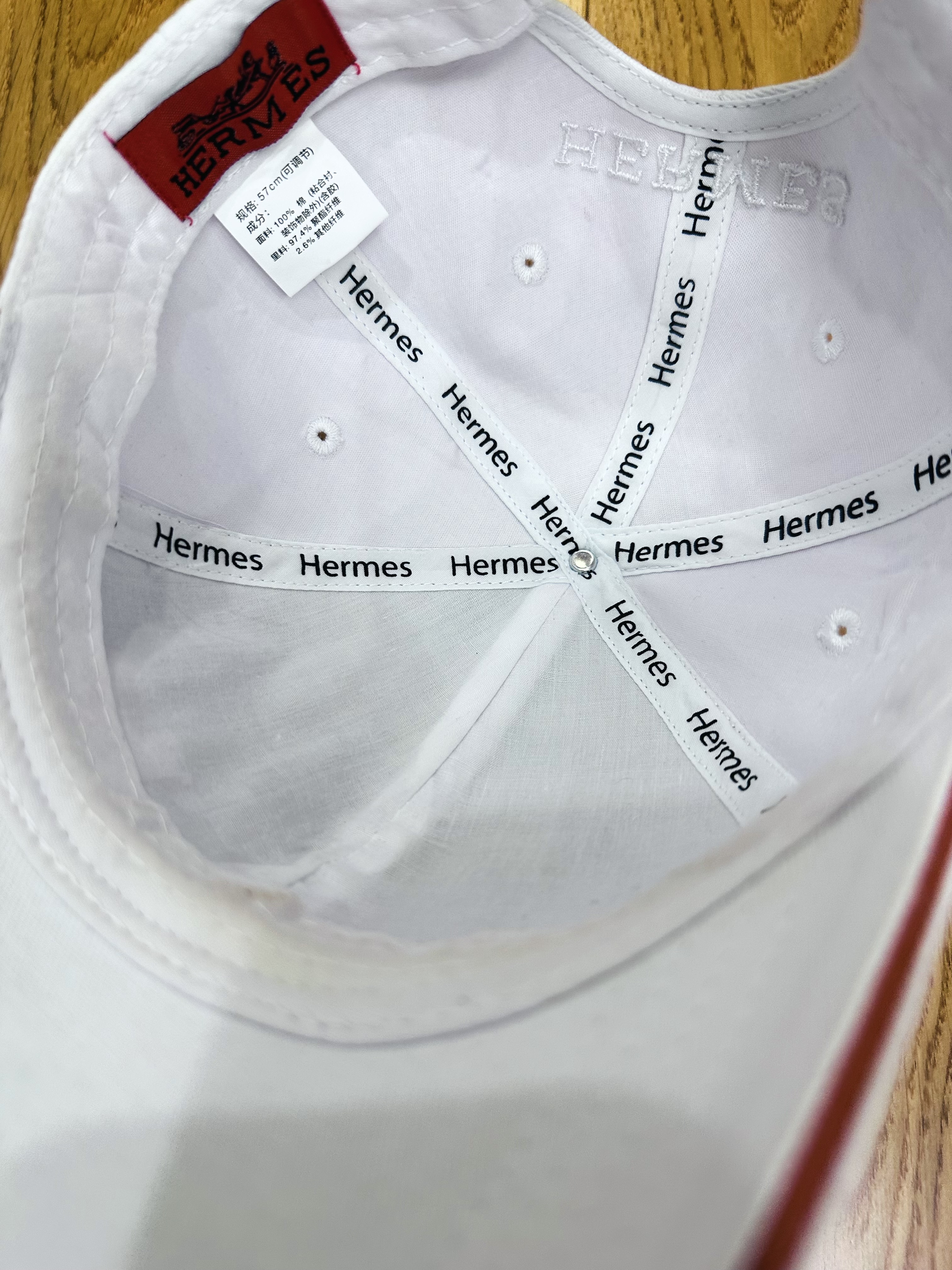 Бейсболка Hermes