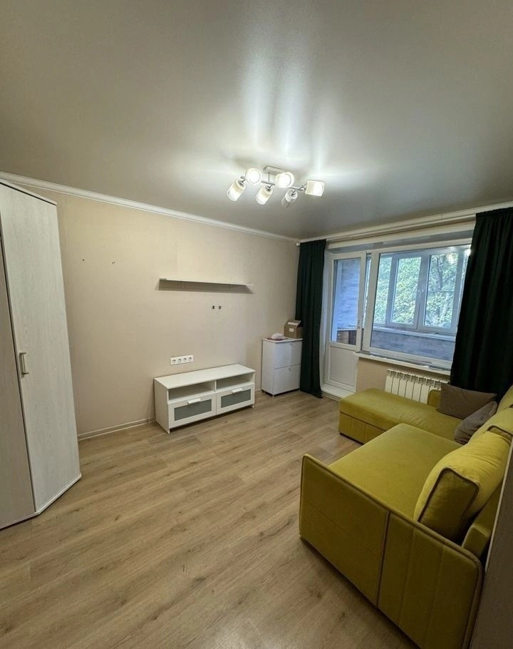 Продам 1 ком кВ 33м2