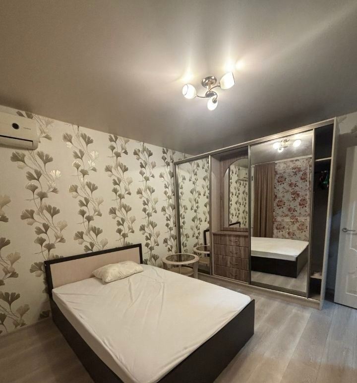 Сдам 1 ком кВ 30 м2