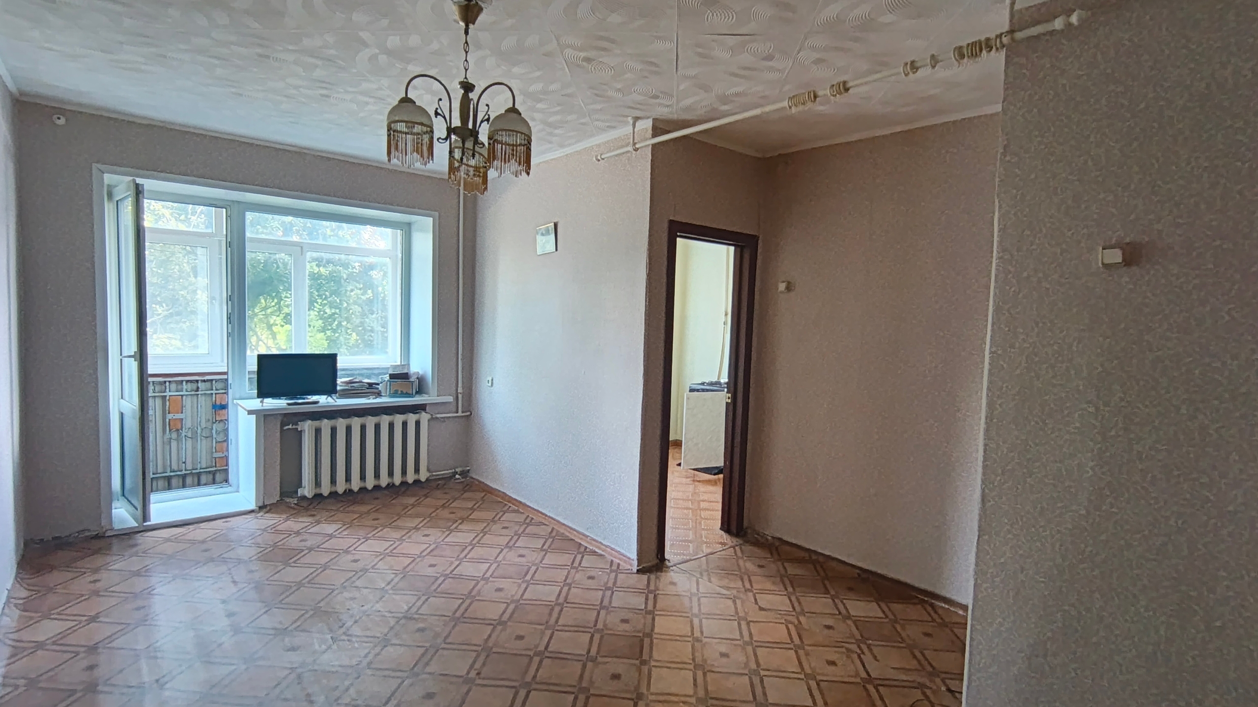 Продам 2 ком кВ 42м2