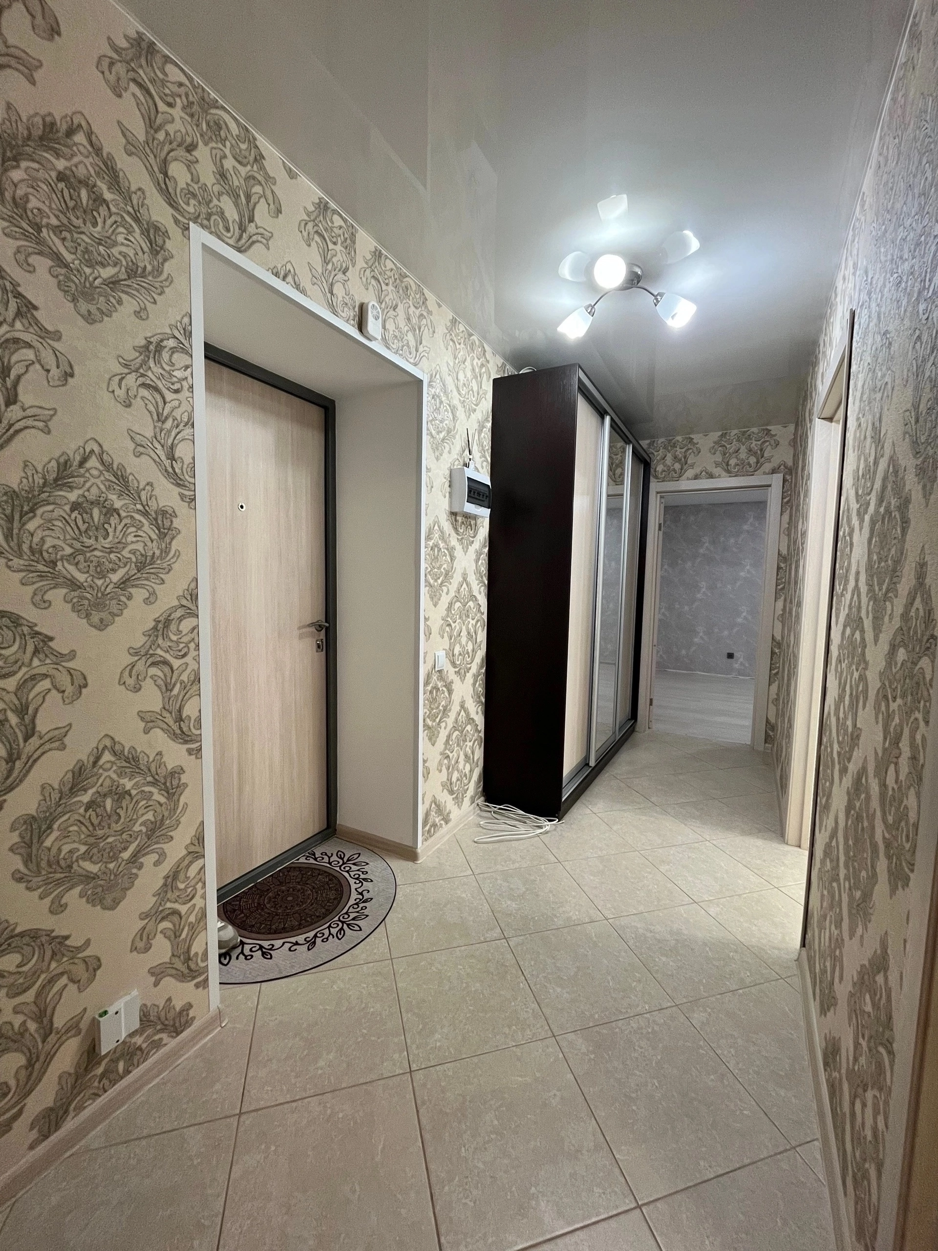Продам 3 ком кВ 72 м2