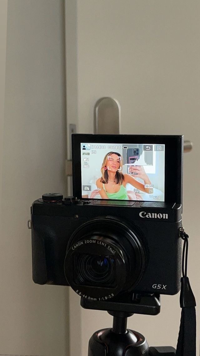 Фотоаппарат Canon