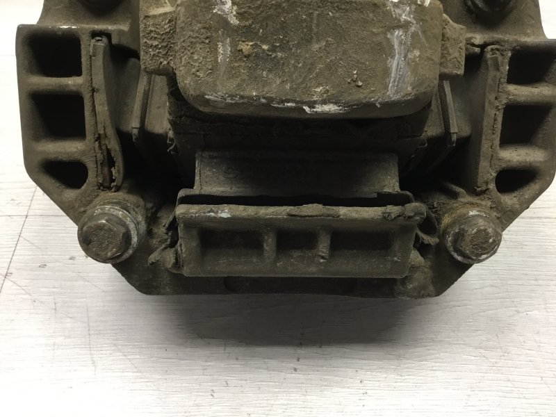 Подушка кпп правая Scania L124 12 2000