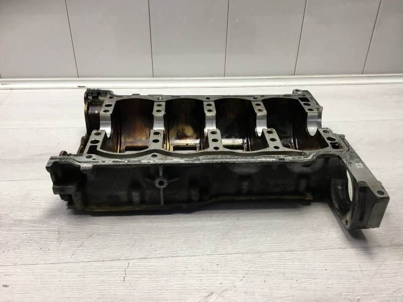 Головка блока ГБЦ OPEL SIGNUM Z22YH 2005