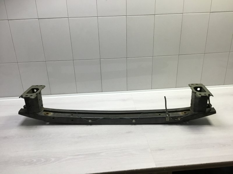 Усилитель бампера передний NISSAN QASHQAI 1.5 2007