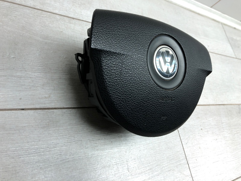 Подушка безопасности руля (Airbag) VOLKSWAGEN